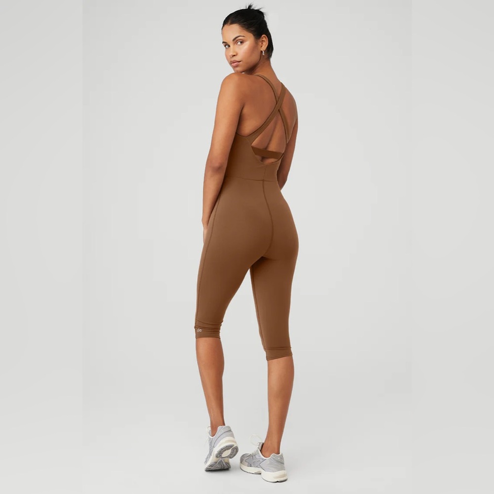 Airbrush Physique Onesie from ALO in cinnamon brown - Picture 3 of 11